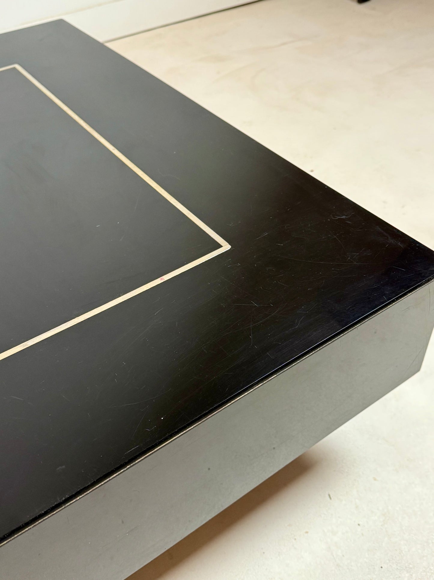 Table basse attribuée à Jean-Claude Mahey
