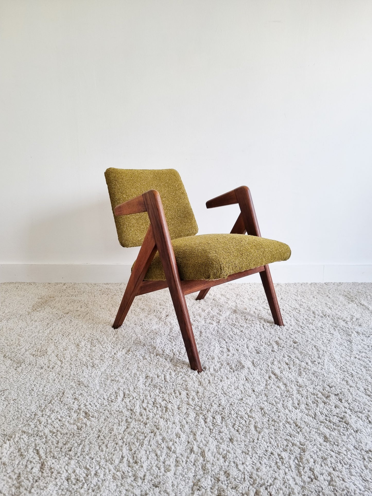 Fauteuil Hillstak par Lucienne et Robin Day