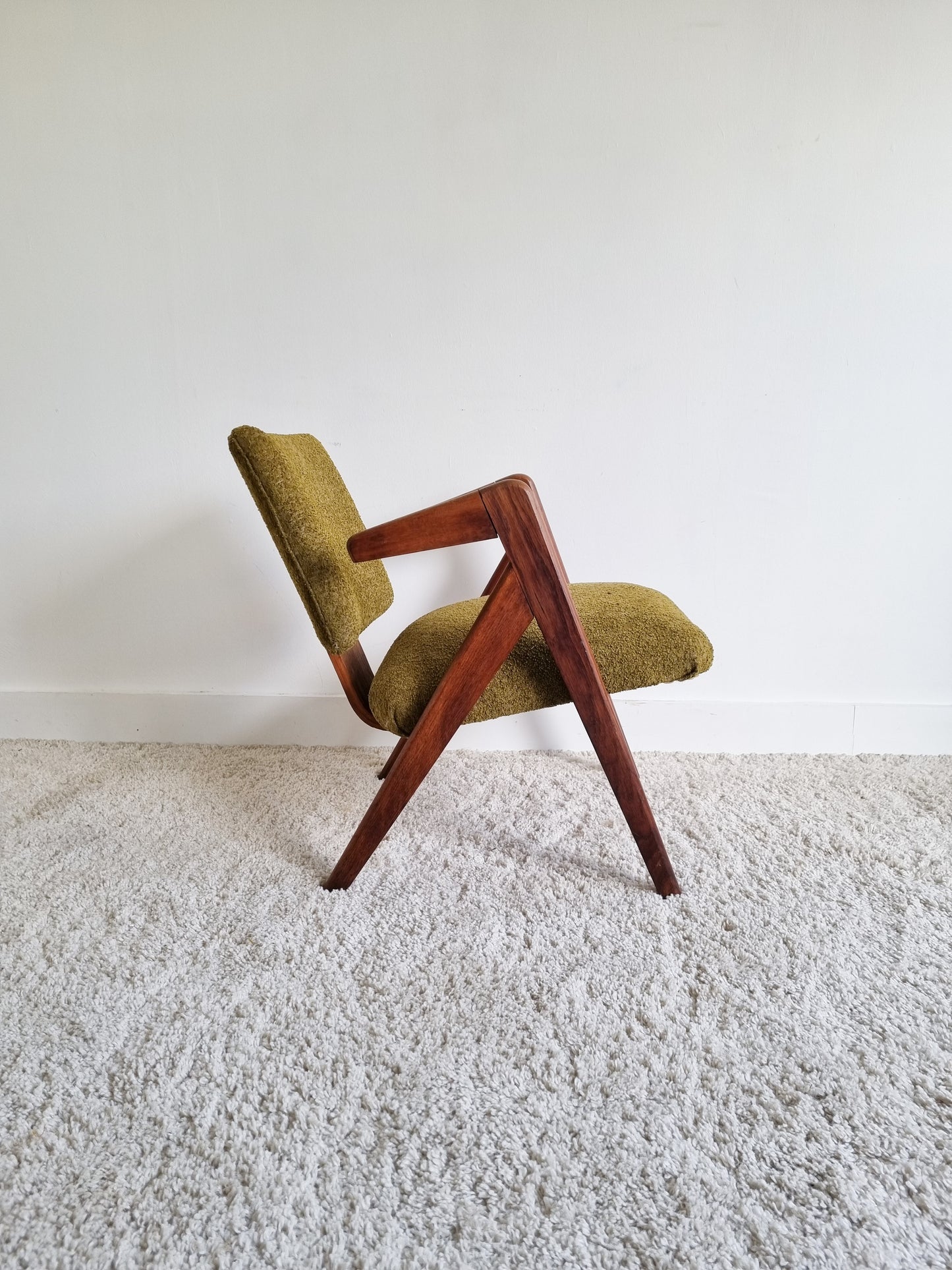 Fauteuil Hillstak par Lucienne et Robin Day