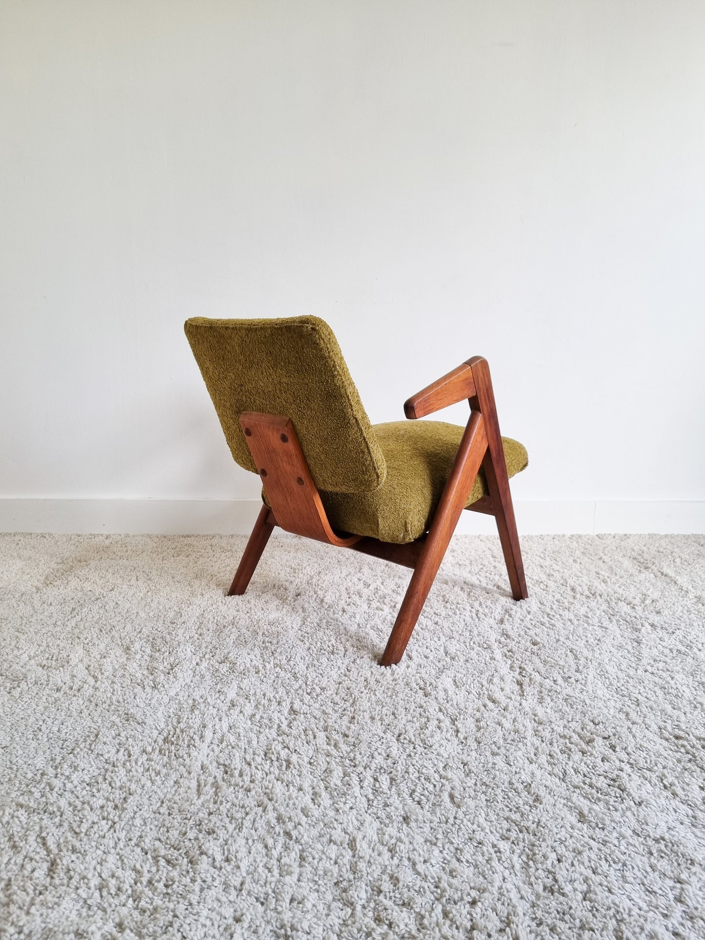 Fauteuil Hillstak par Lucienne et Robin Day