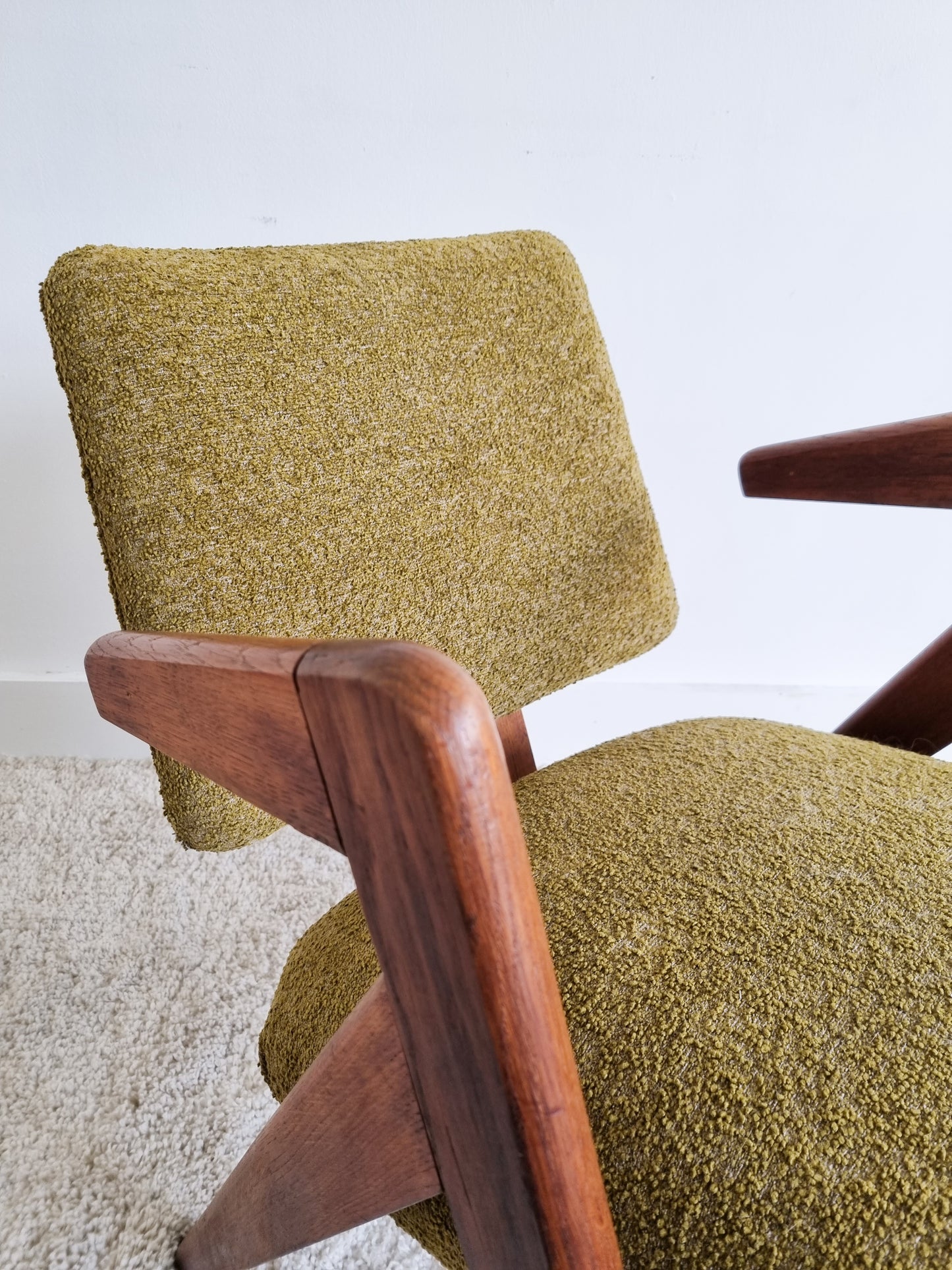 Fauteuil Hillstak par Lucienne et Robin Day
