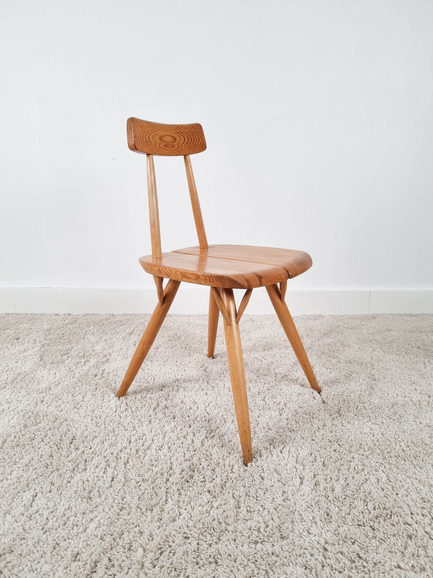 Chaise Pirka par Ilmari Tapiovaara