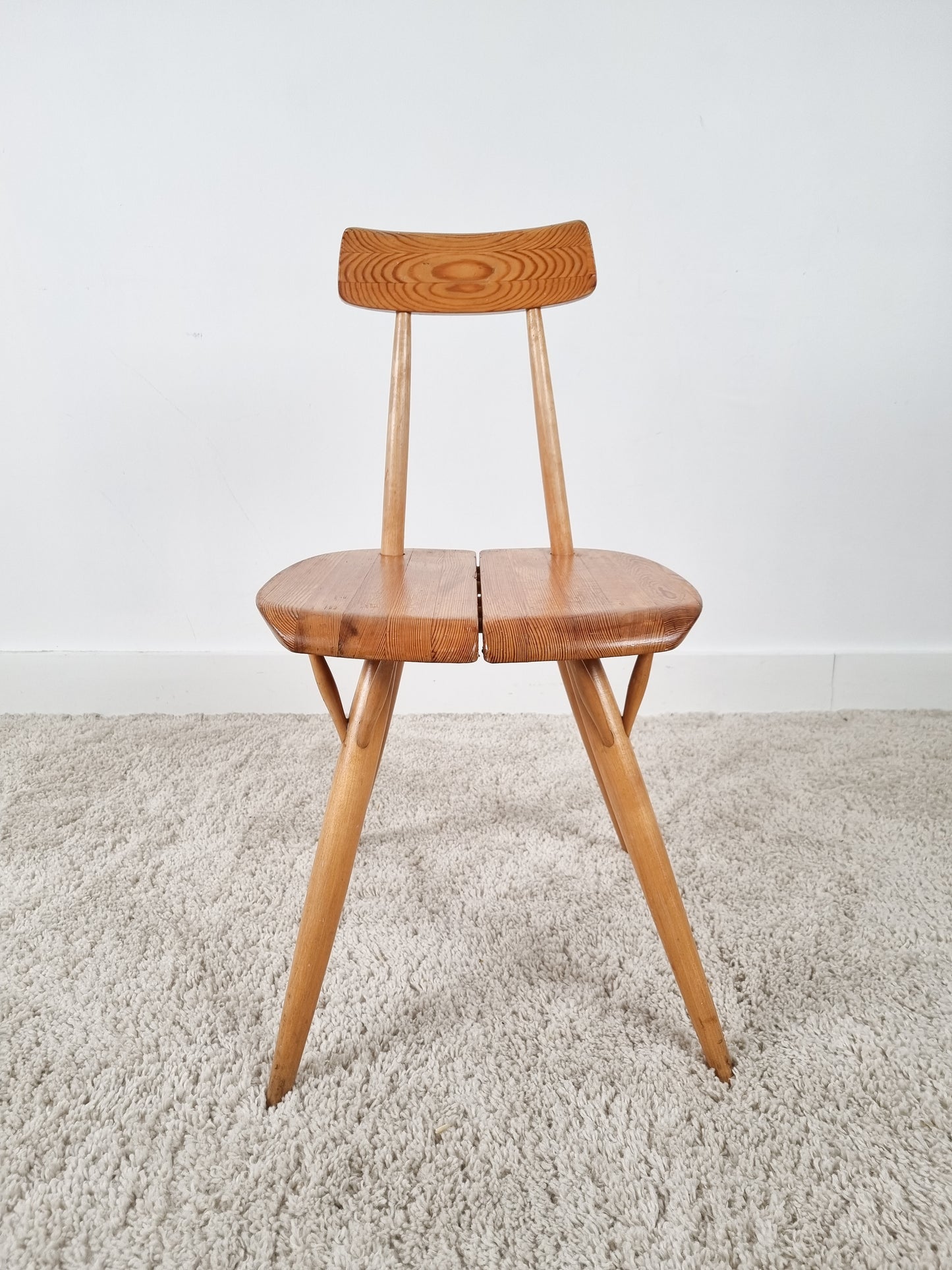 Chaise Pirka par Ilmari Tapiovaara