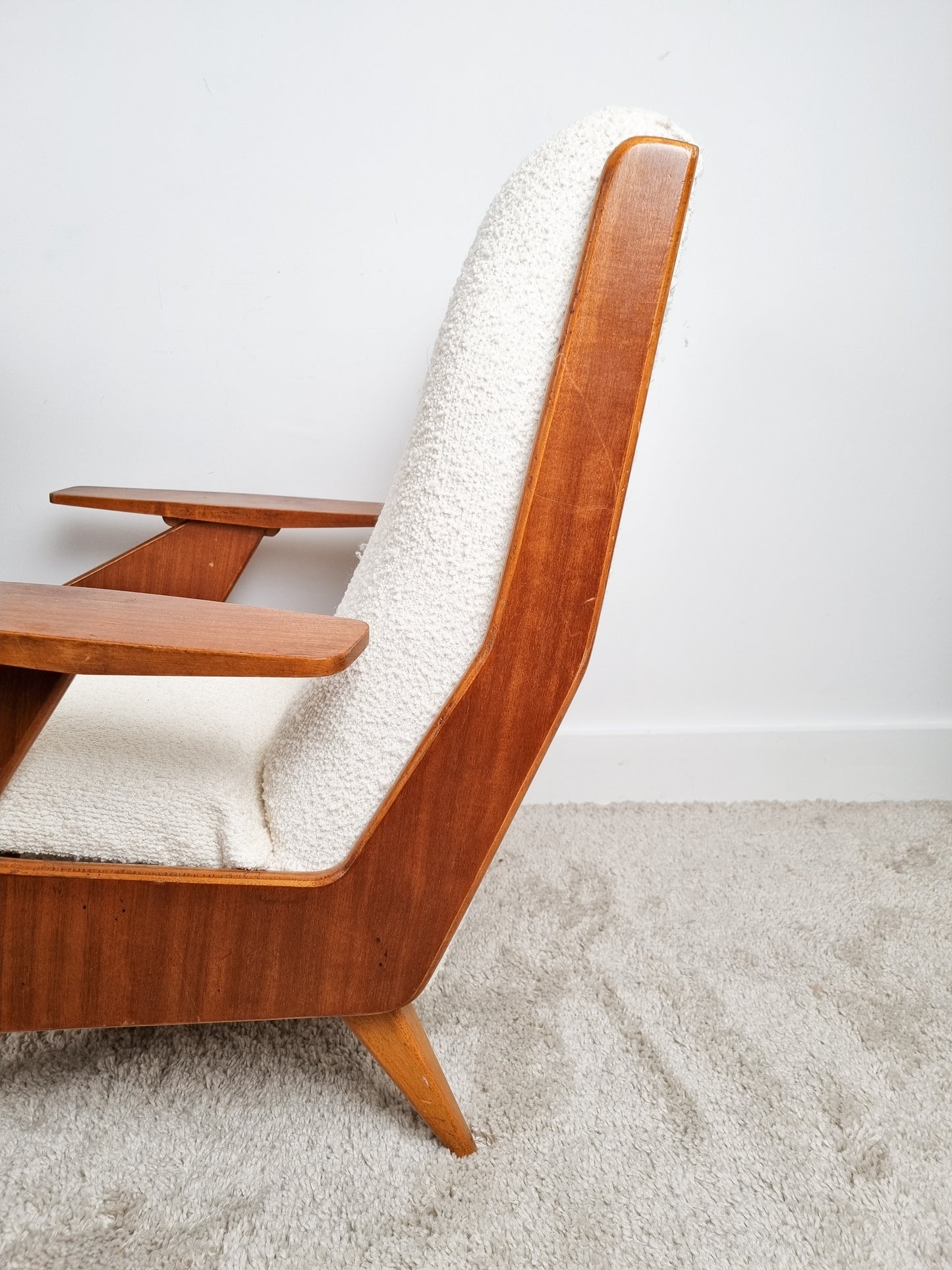Fauteuil dans le goût de Pierre Guariche