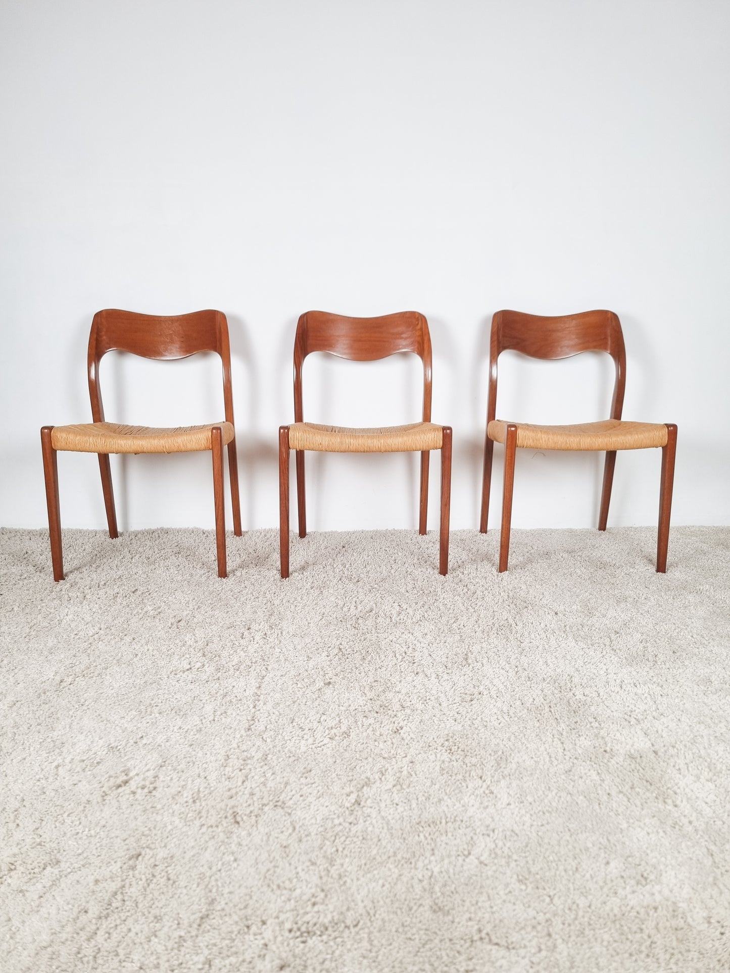 Ensemble de 4 chaises modèle 71 par Niels Otto Møller