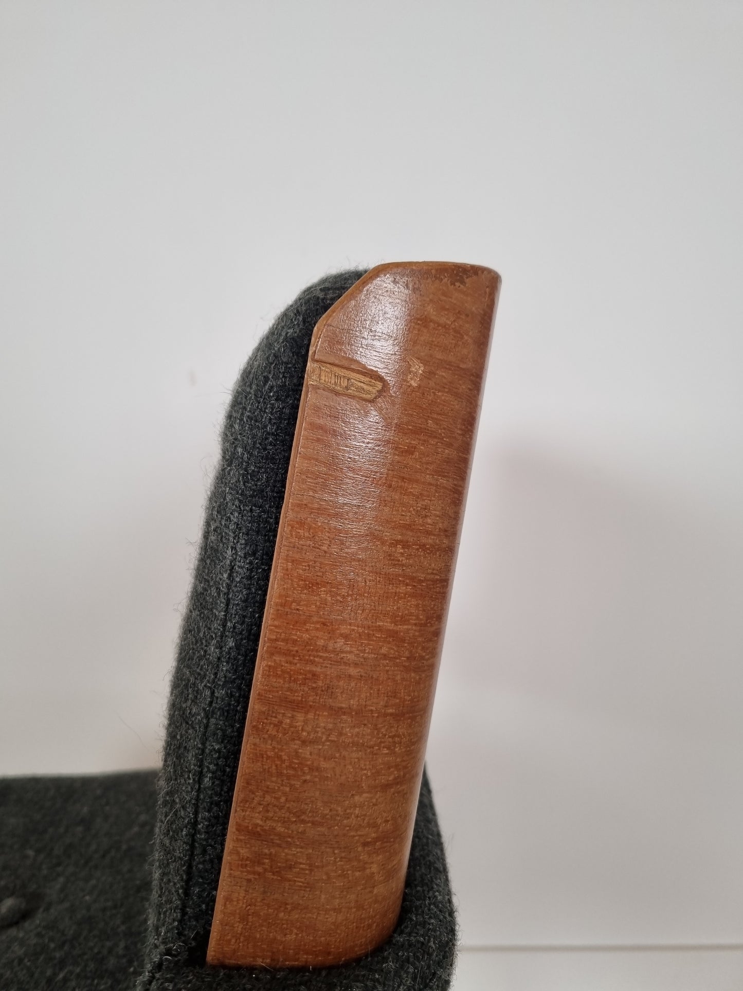 Chaise Marcom pour Modern'tube