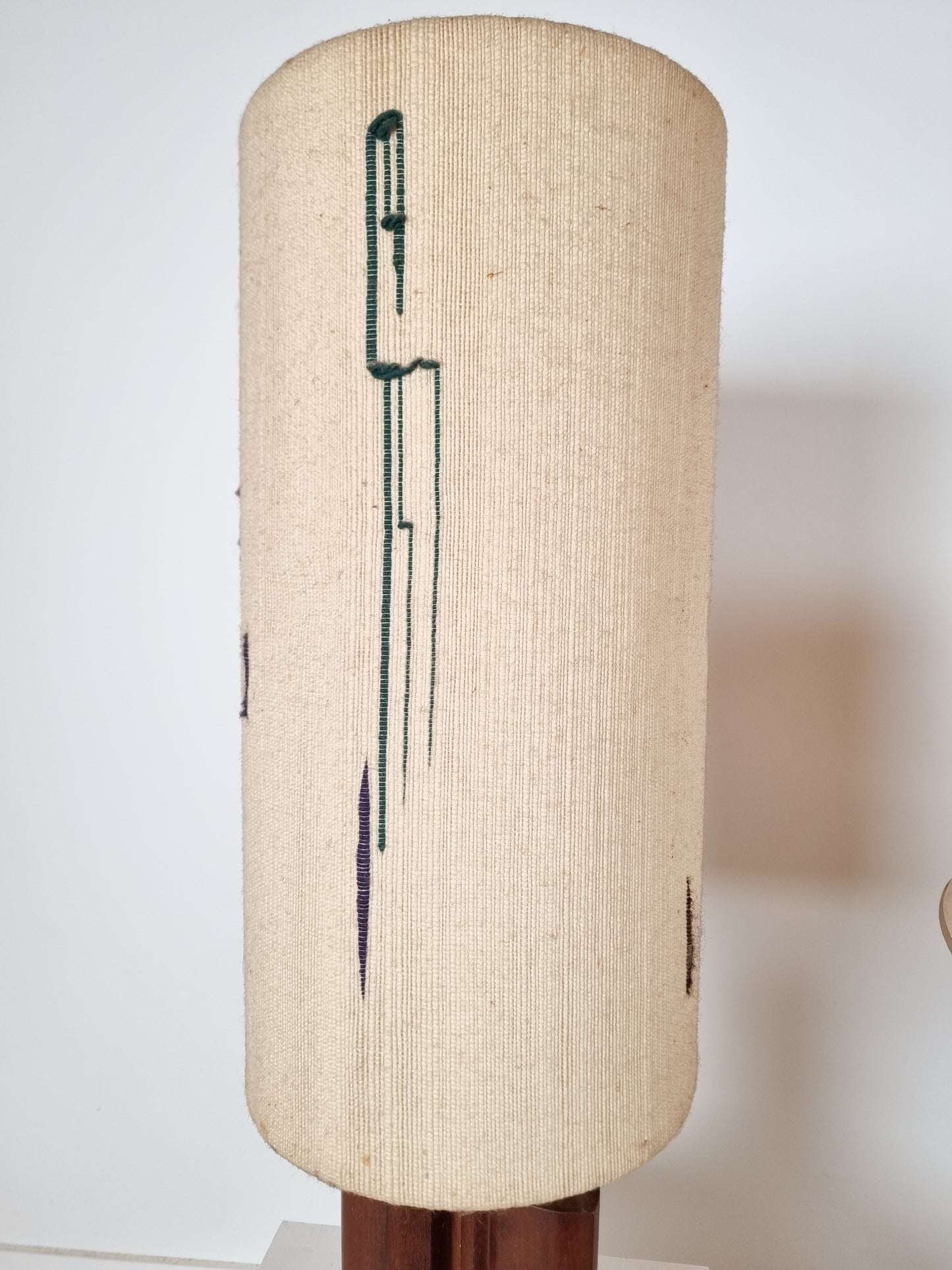 Grande lampe scandinave en teck