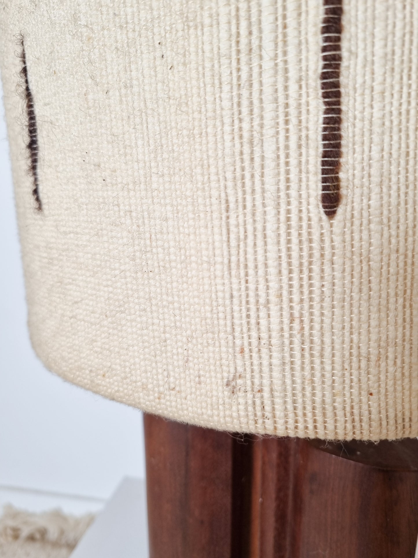 Grande lampe scandinave en teck