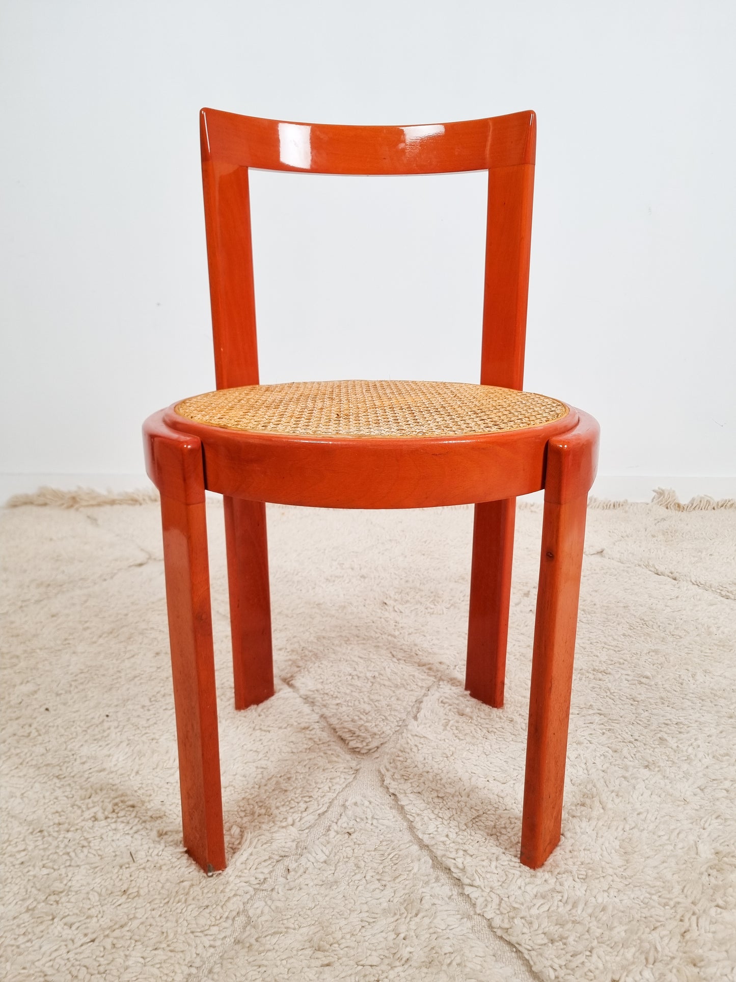 Chaise italienne cannée des années 80