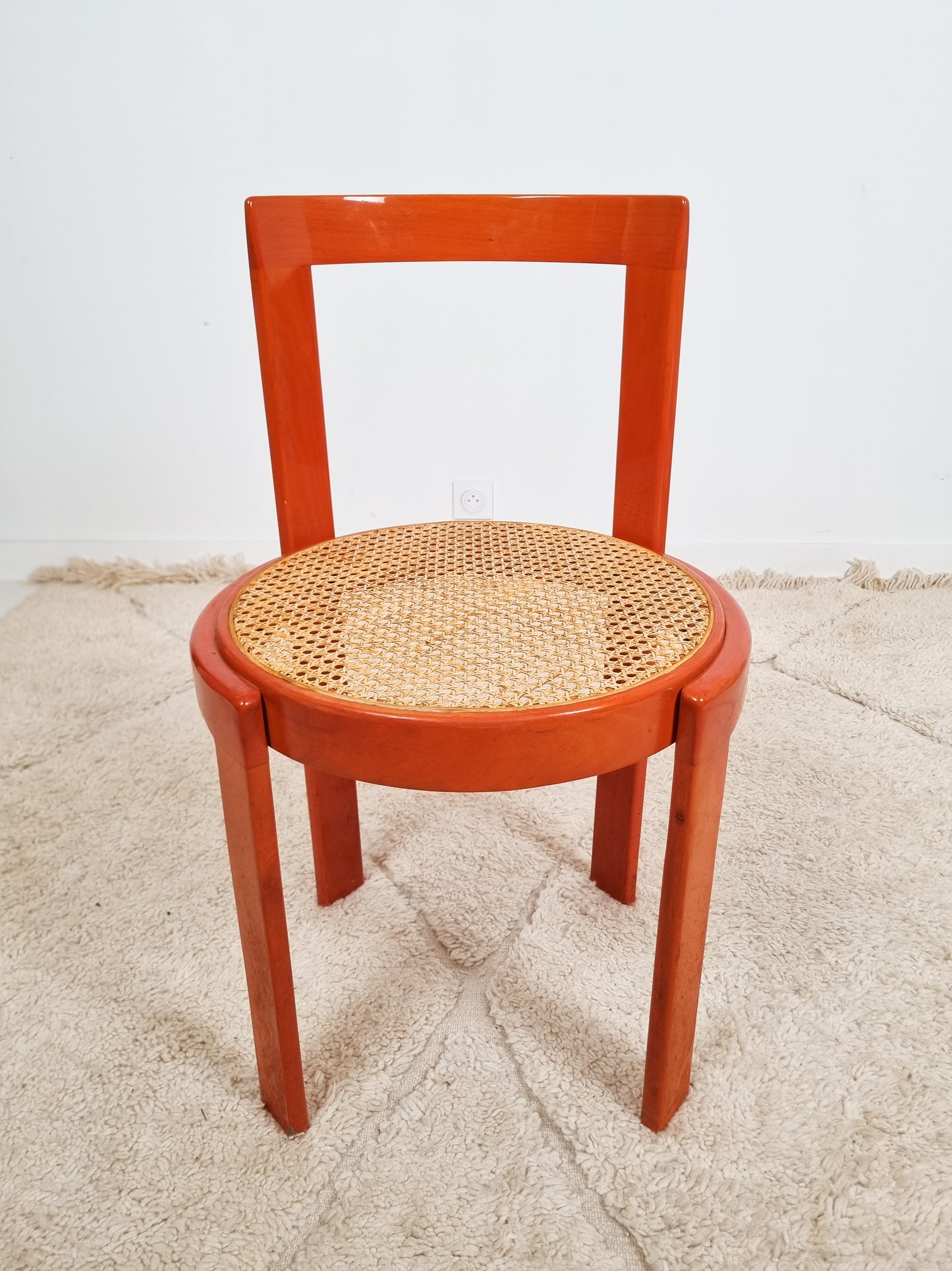 Chaise italienne cannée des années 80