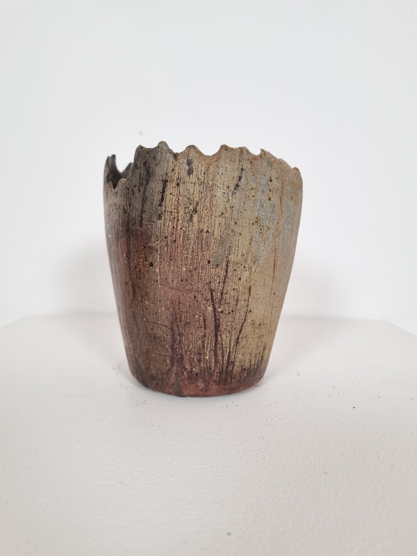 Vase brutaliste en grès