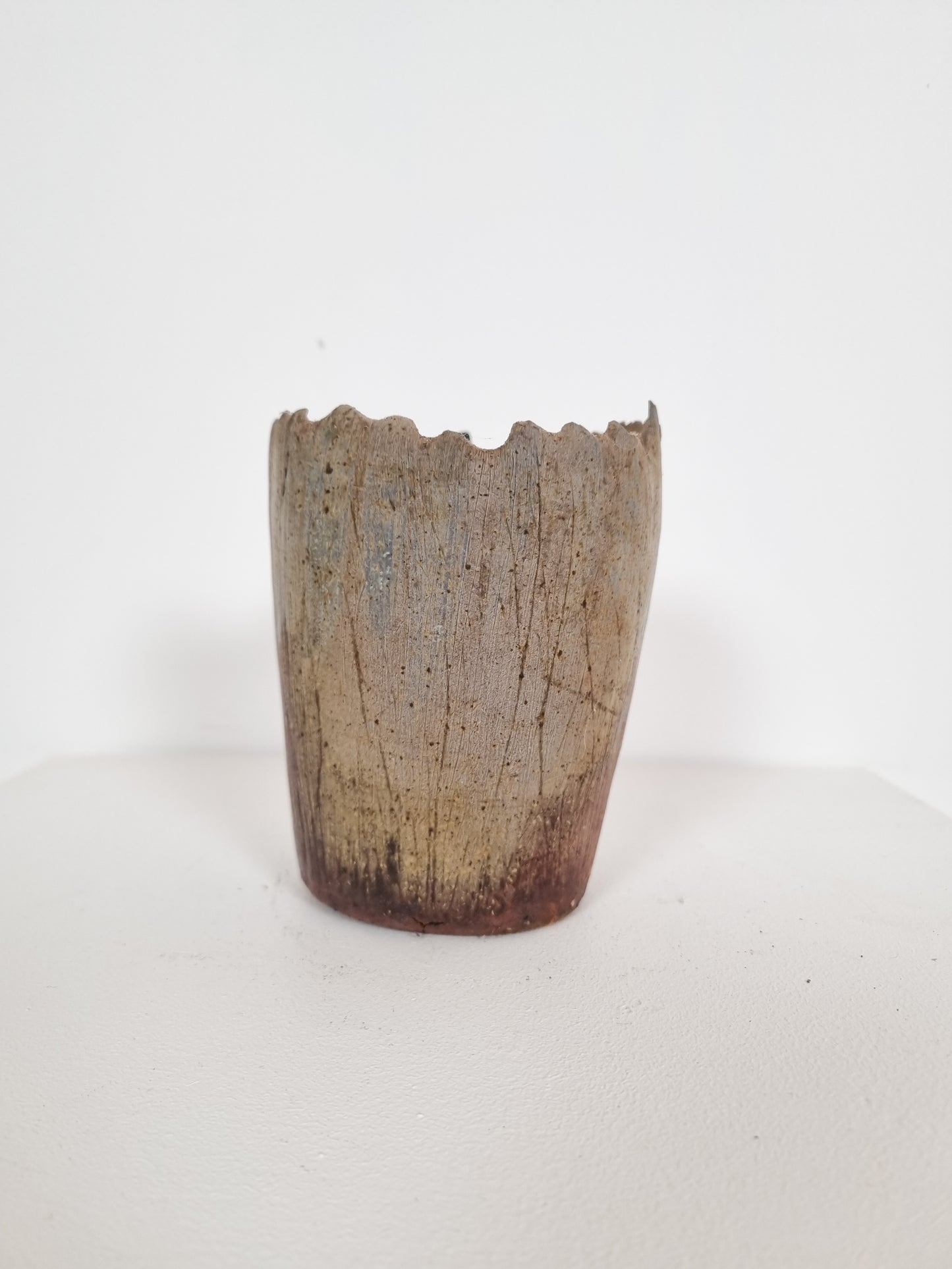 Vase brutaliste en grès