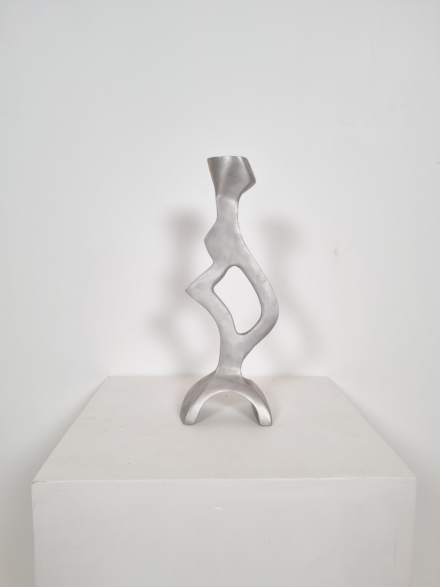 Bougeoir en aluminium de forme libre