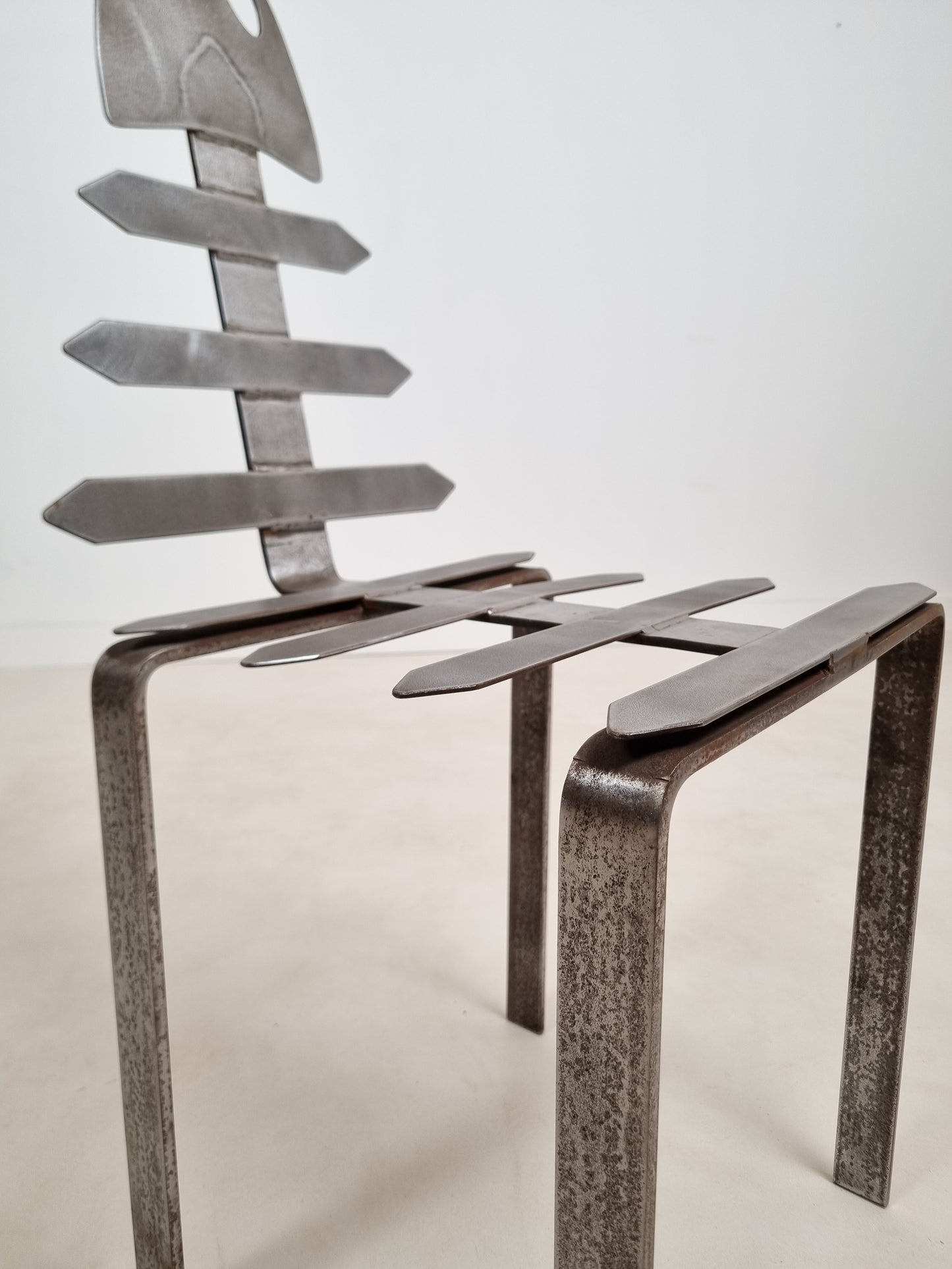 Chaise artisanale