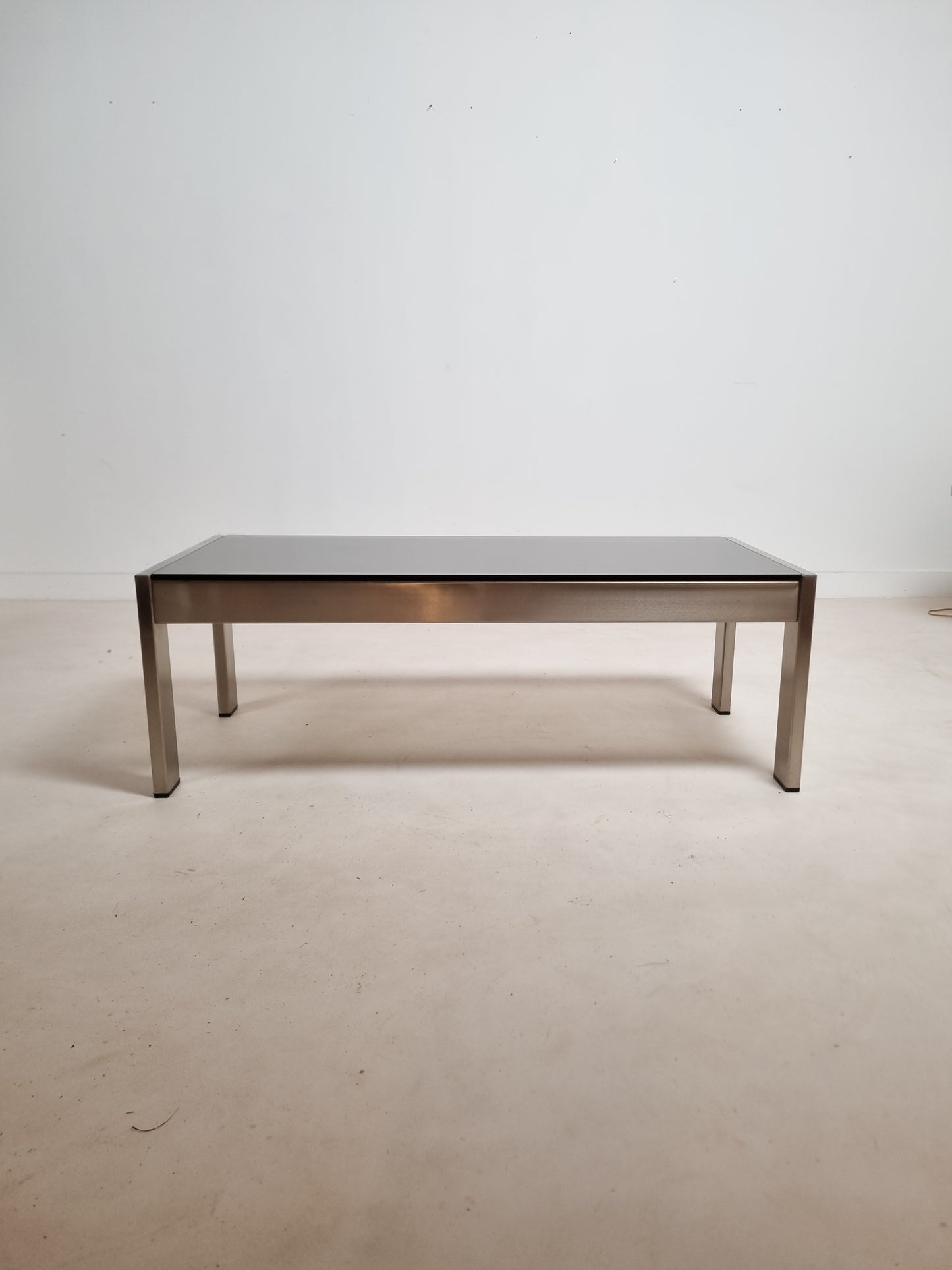 Table basse attribuée à Gae Aulenti