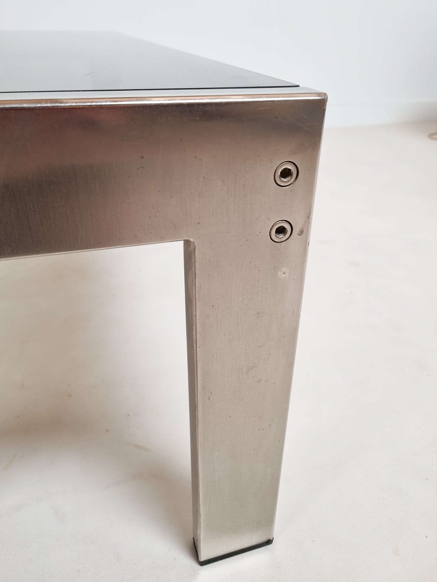 Table basse attribuée à Gae Aulenti