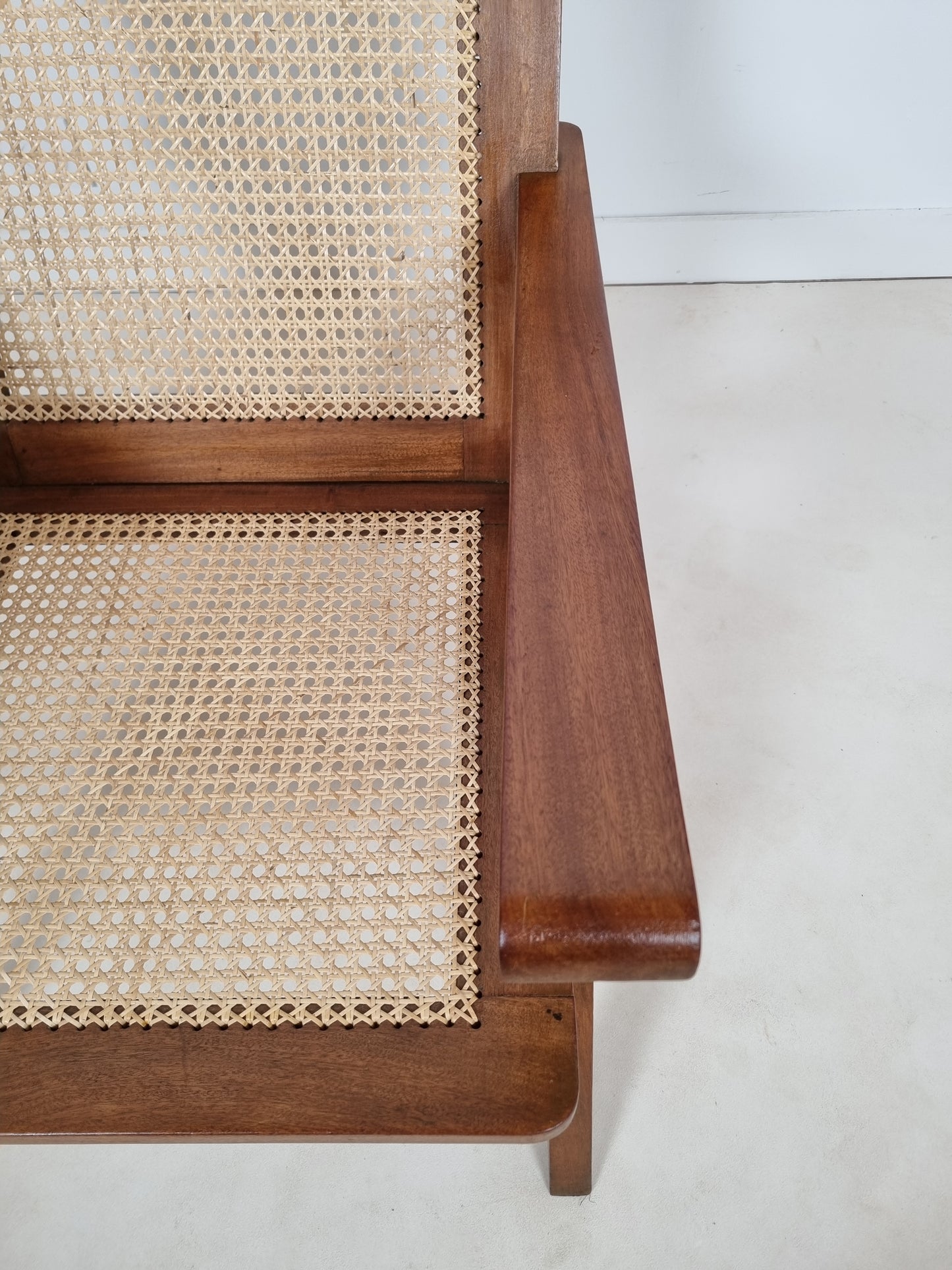 Fauteuil canné du Comptoir Français à Brazzaville. 1950