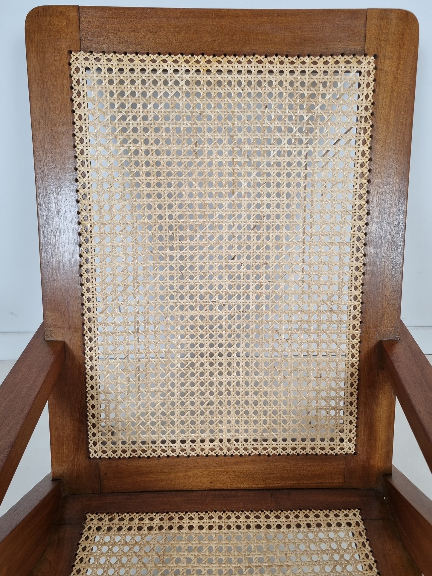 Fauteuil canné du Comptoir Français à Brazzaville. 1950