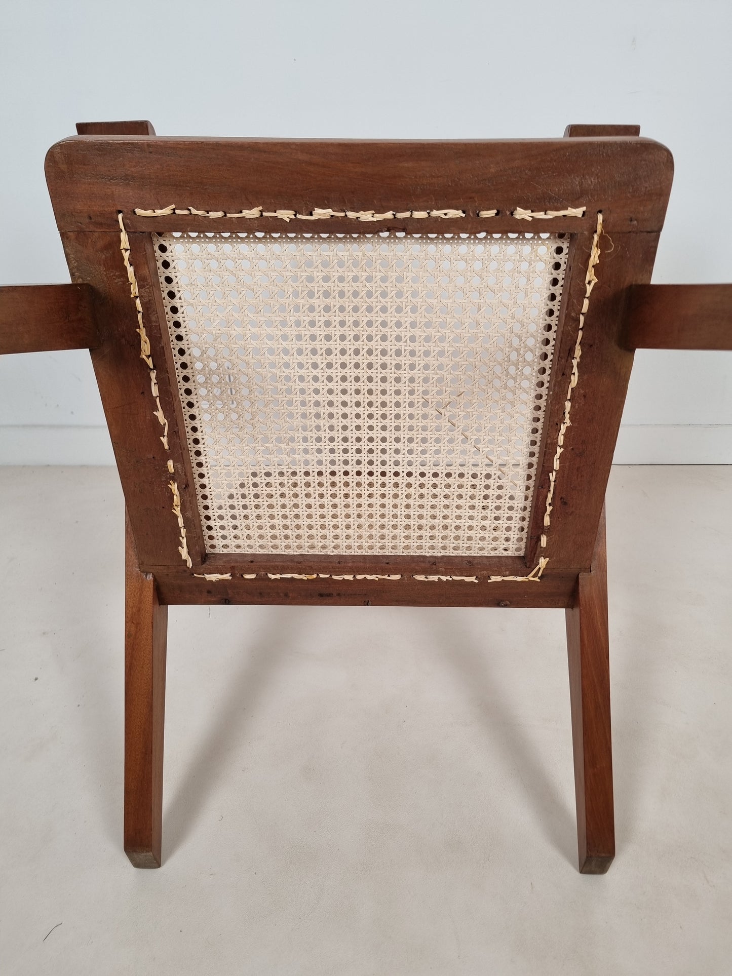 Fauteuil canné du Comptoir Français à Brazzaville. 1950