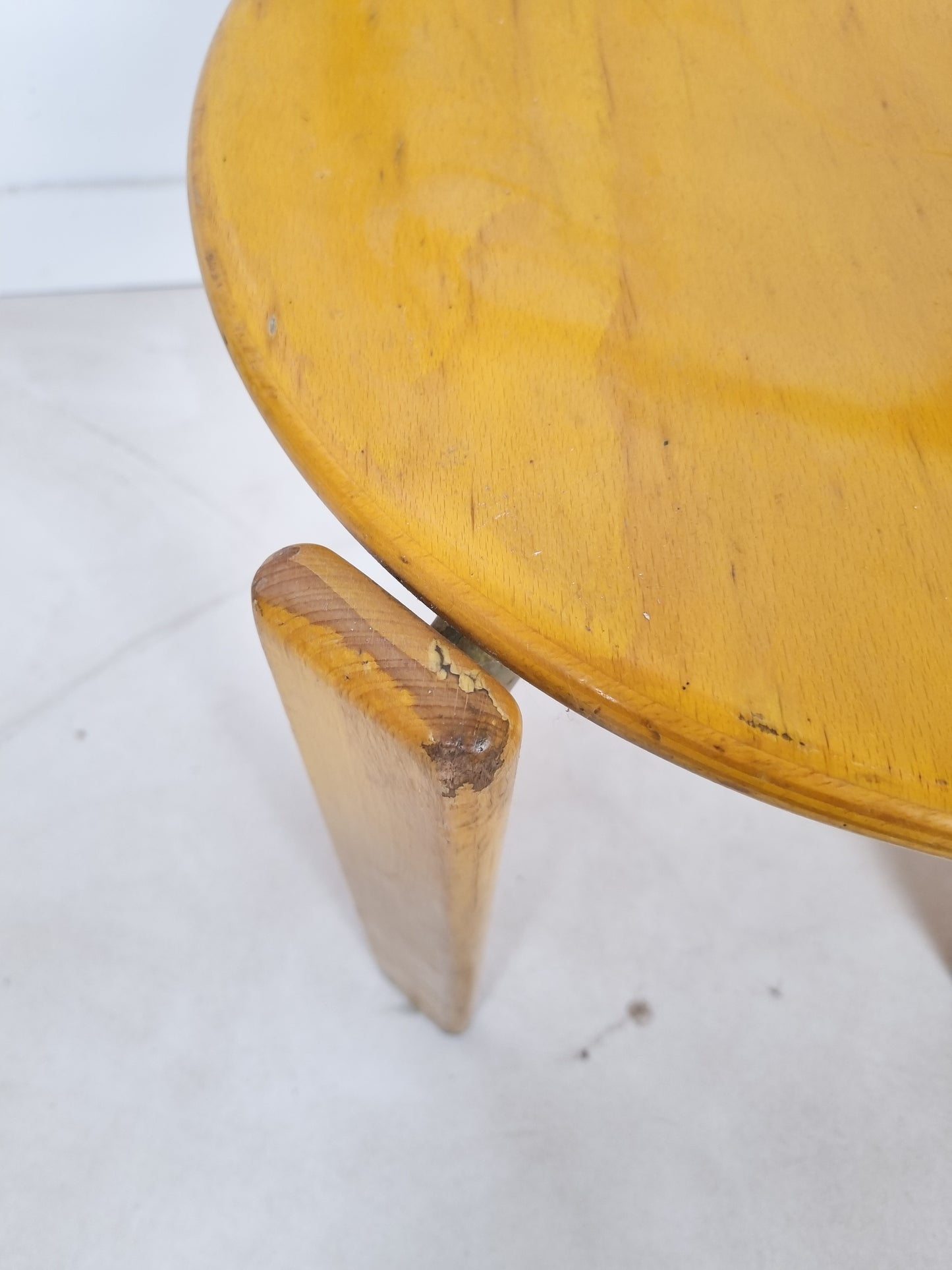 Chaise "Rey 3300" par Bruno Rey