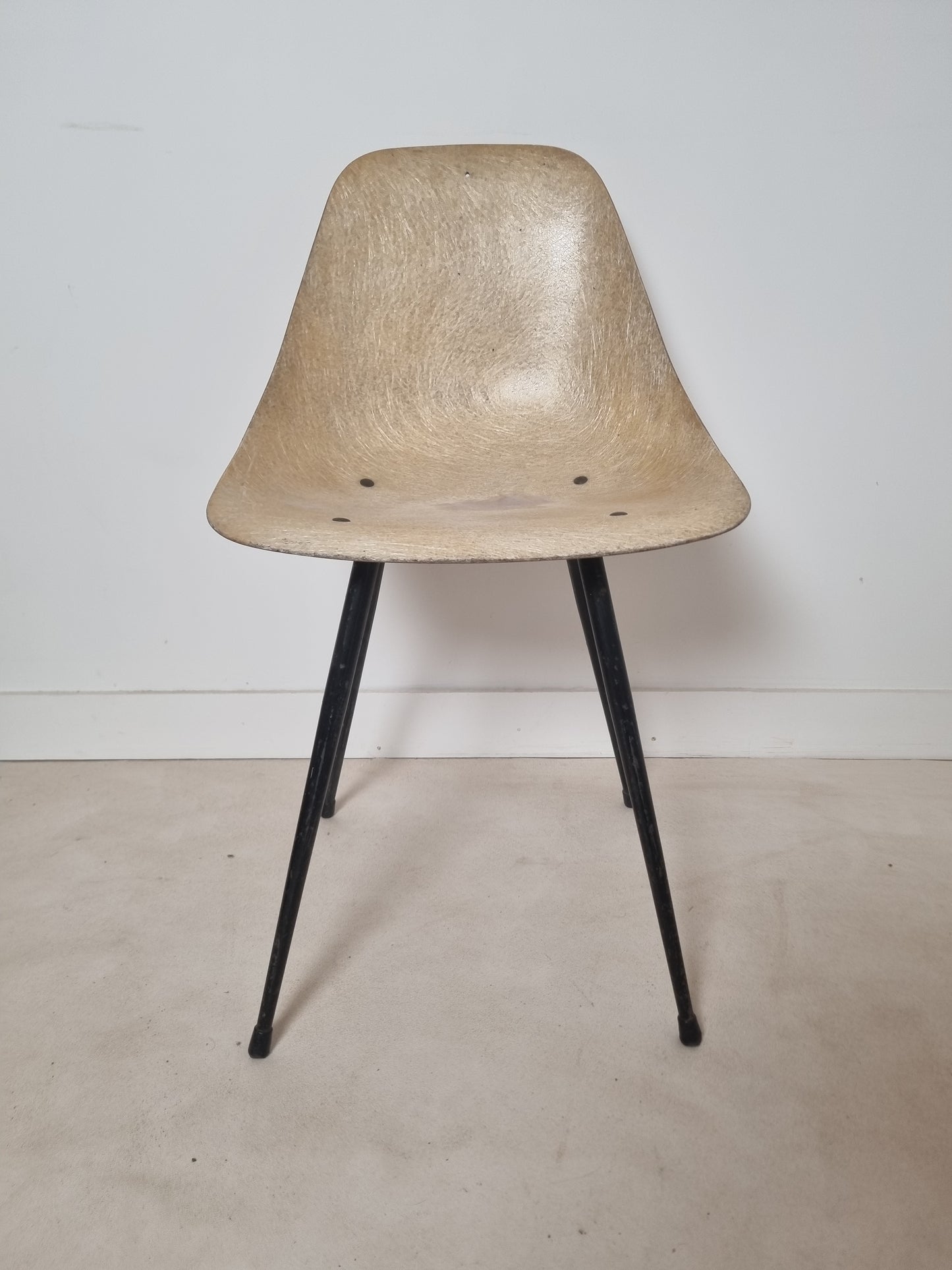 Chaise "Coccinelle" par René-Jean Caillette