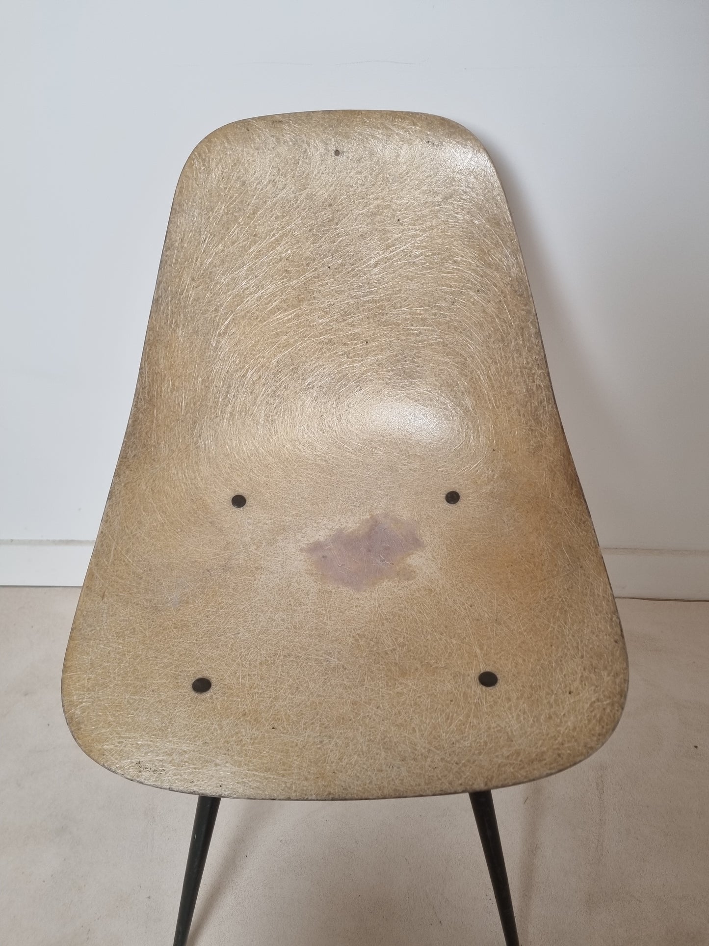Chaise "Coccinelle" par René-Jean Caillette