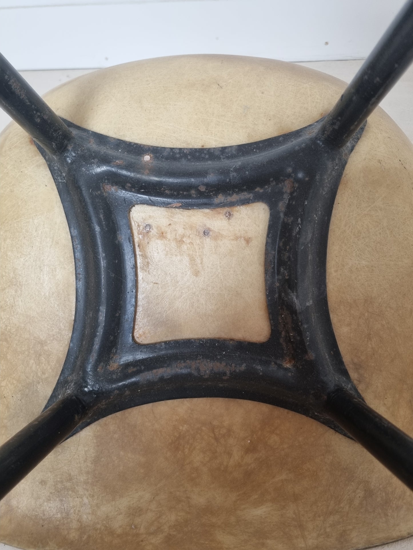 Chaise "Coccinelle" par René-Jean Caillette