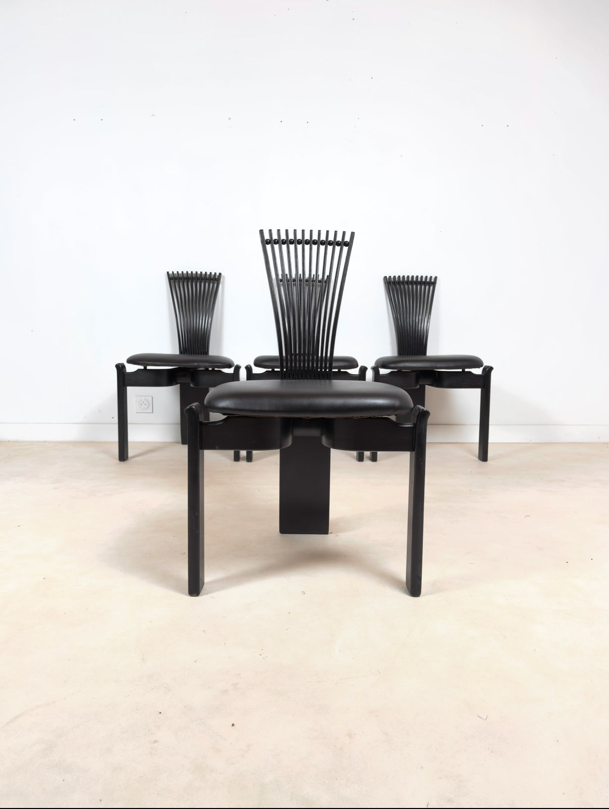 Ensemble de 4 chaises « Totem » par Torstein Nilsen