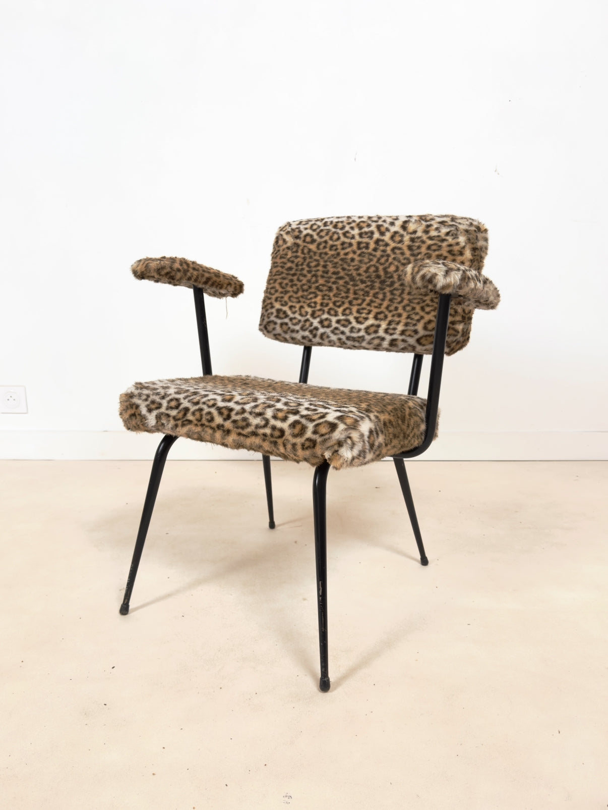 Fauteuil moderniste vintage léopard
