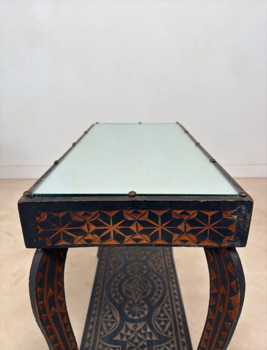 Table d’appoint ethnique