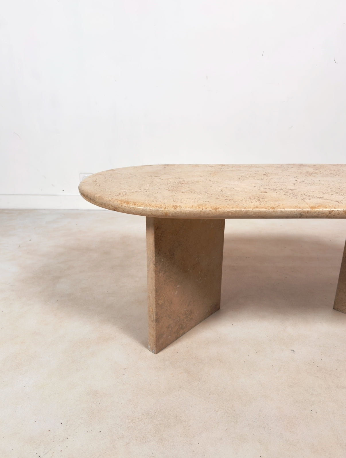 Table basse en travertin
