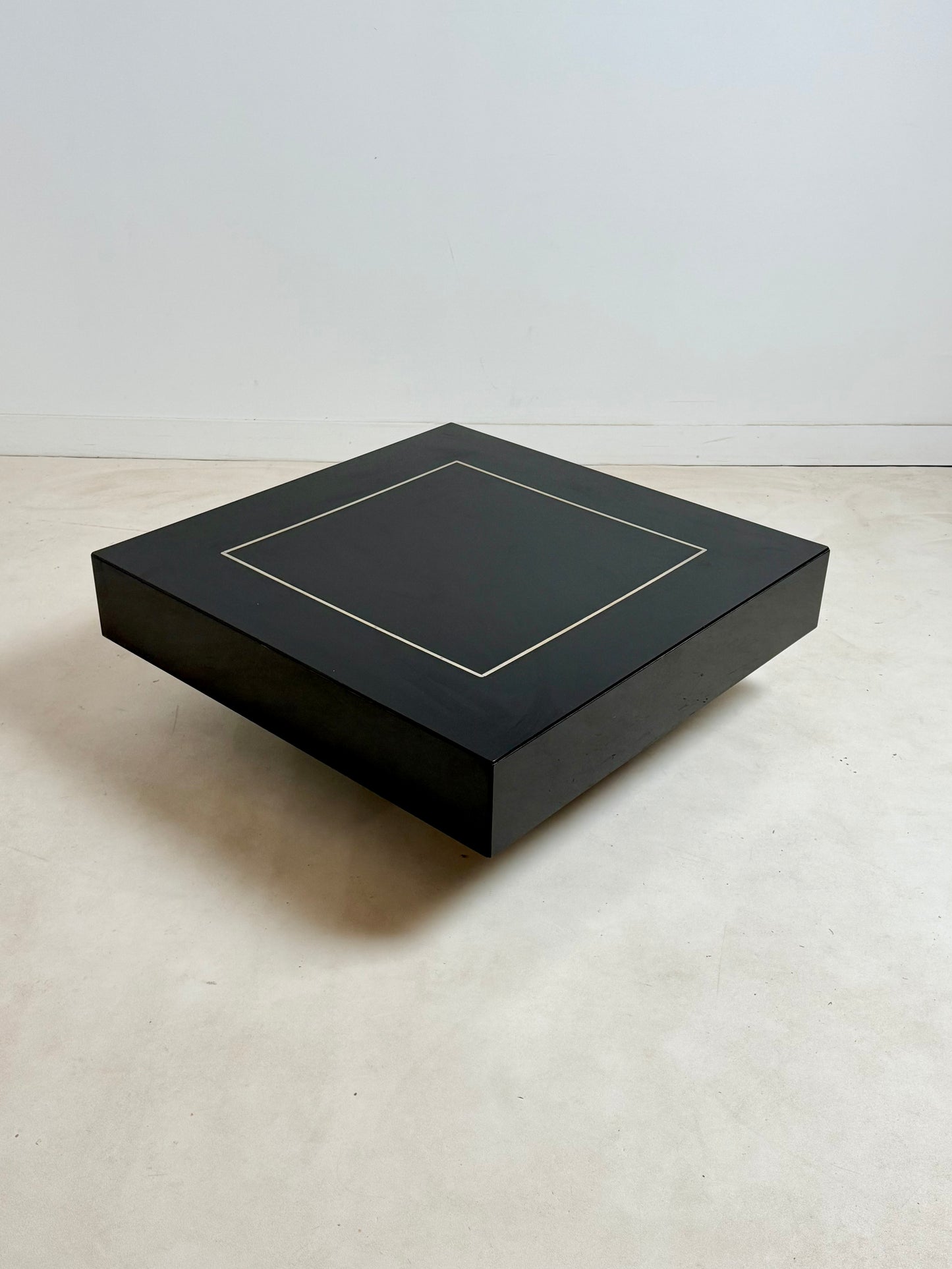 Table basse attribuée à Jean-Claude Mahey