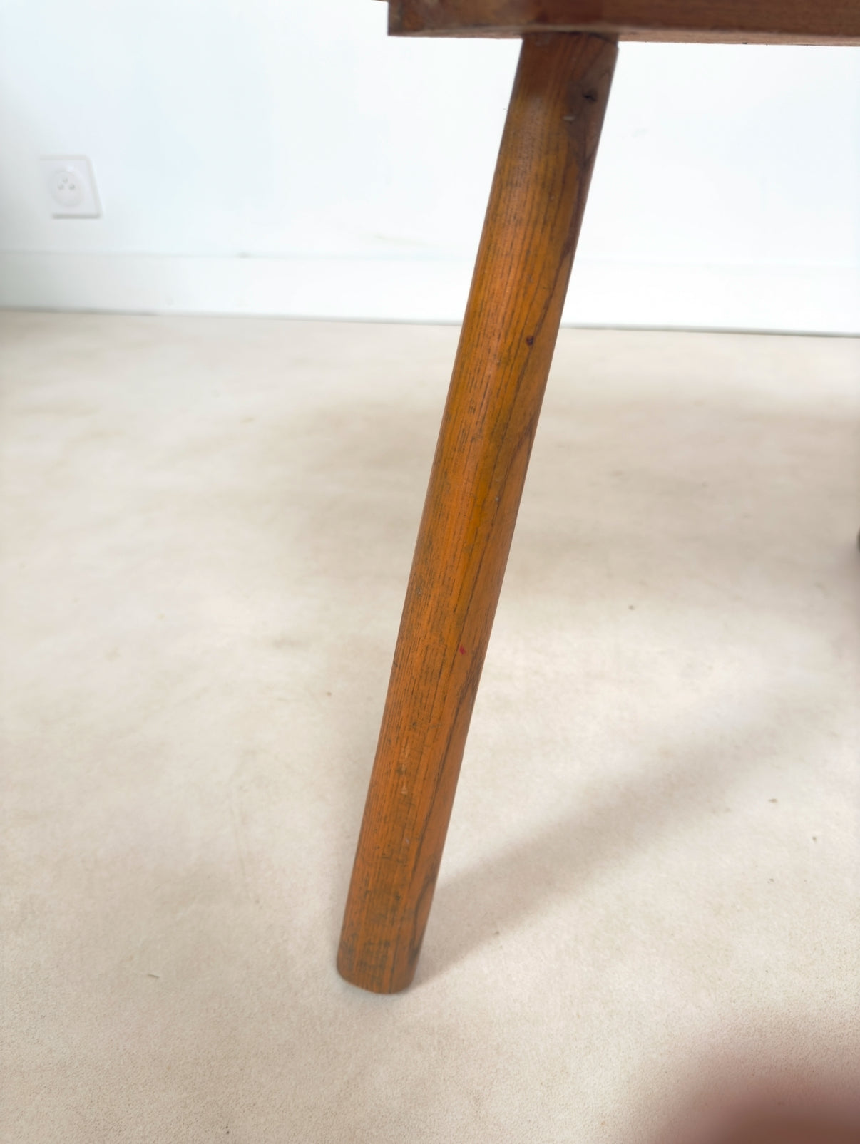 Table basse de forme libre