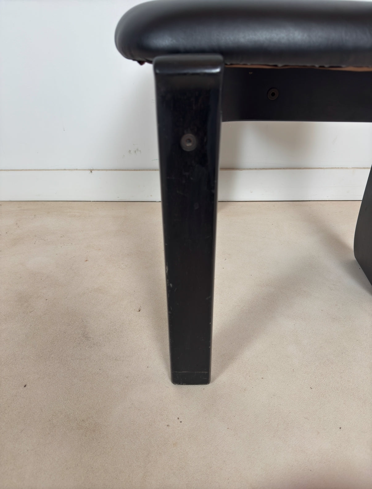 Ensemble de 4 chaises « Totem » par Torstein Nilsen