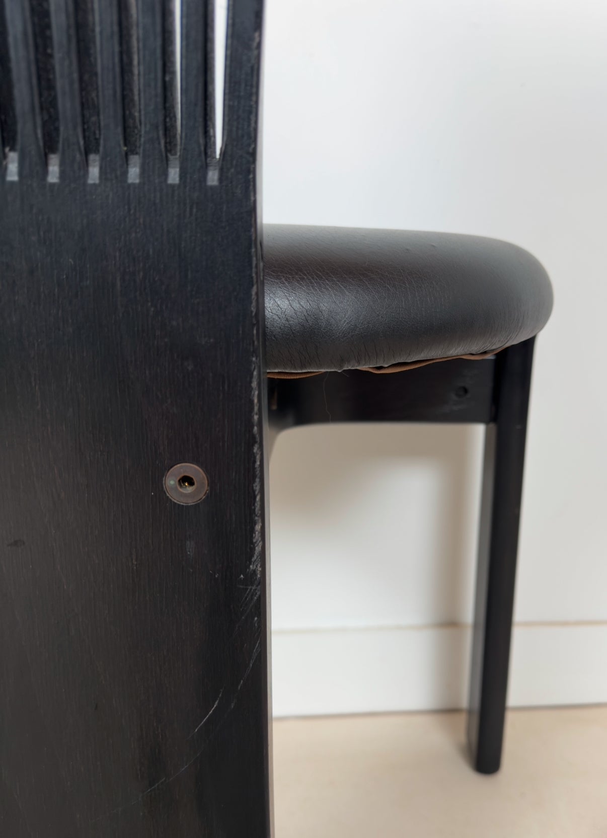 Ensemble de 4 chaises « Totem » par Torstein Nilsen