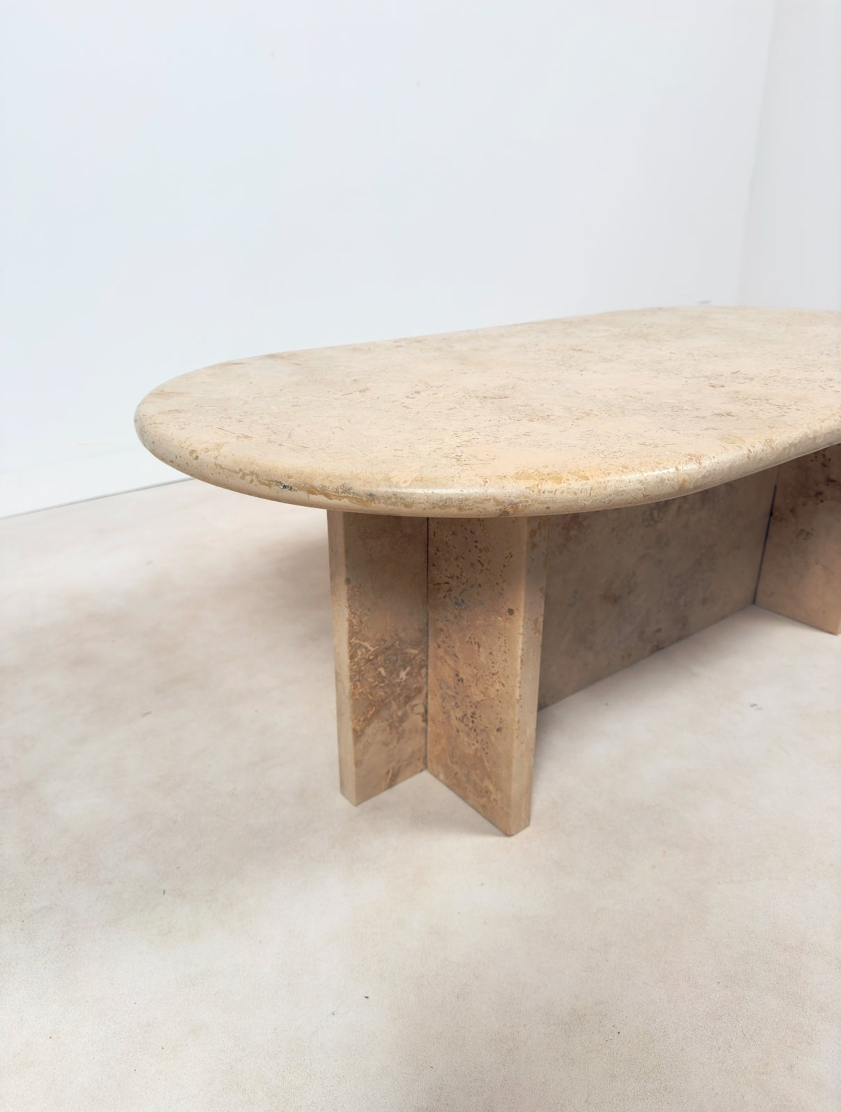 Table basse en travertin