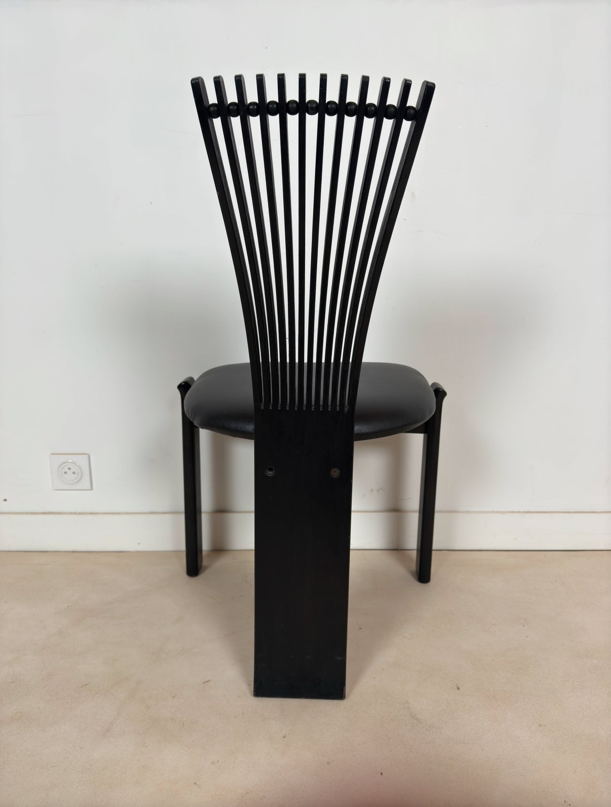 Ensemble de 4 chaises « Totem » par Torstein Nilsen