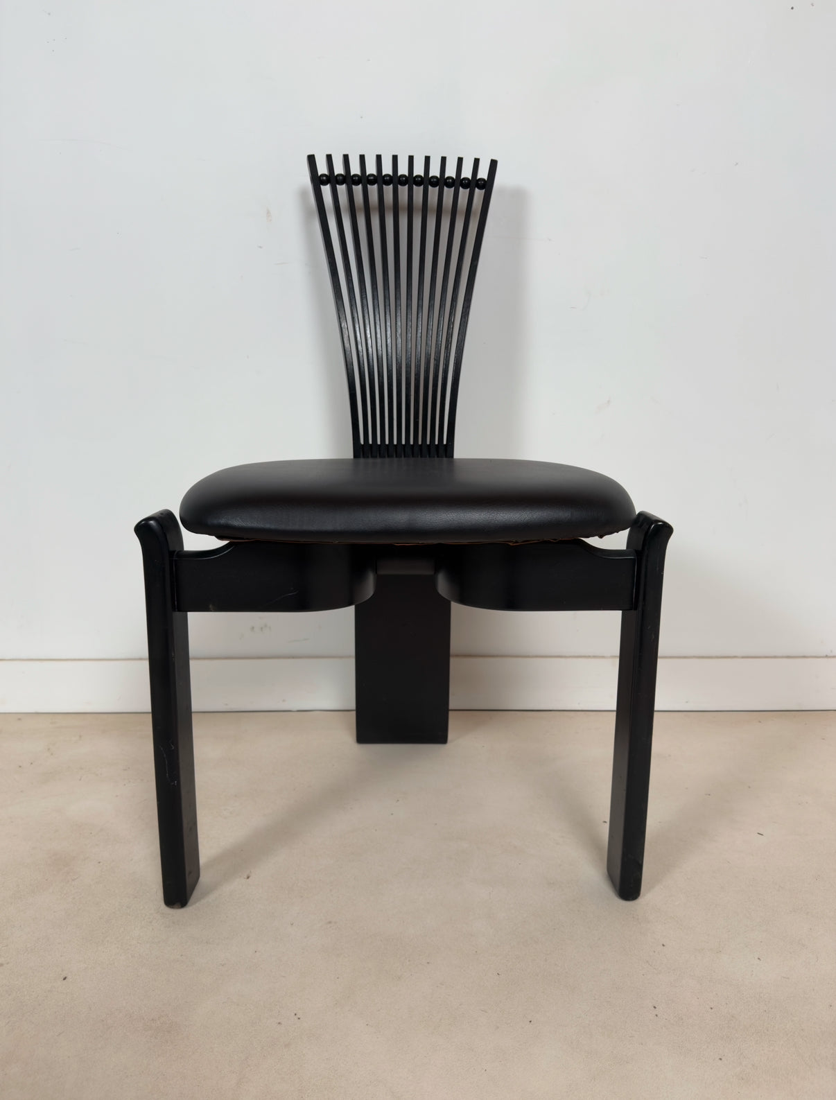 Ensemble de 4 chaises « Totem » par Torstein Nilsen