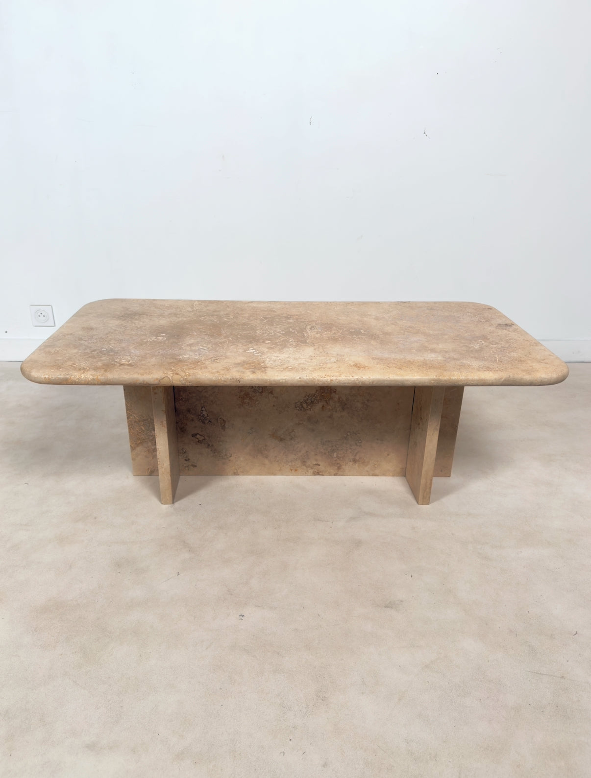 Table basse en travertin