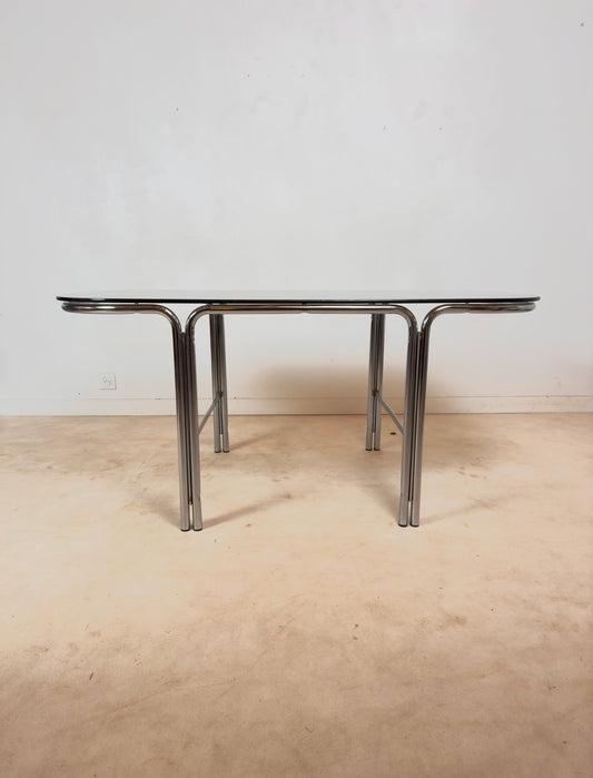 Table de salle à manger chromée