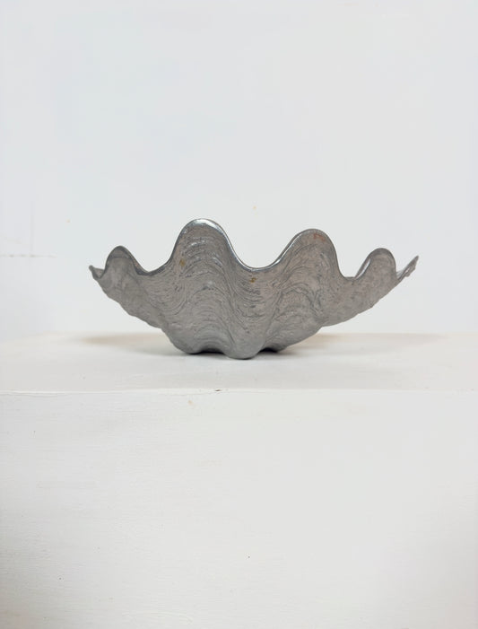 Cendrier, vide poche en fonte d’aluminium par Arthur Court