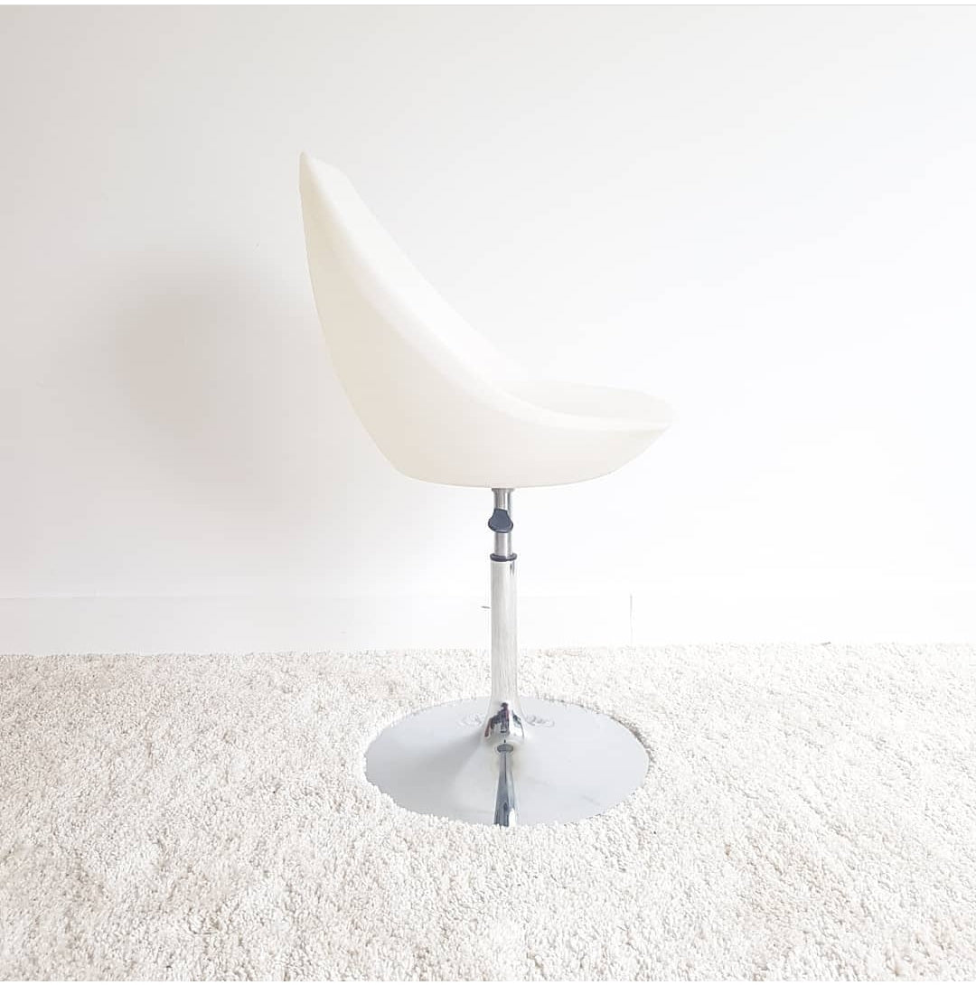 Chaise "Ice" par Roberto Foshia