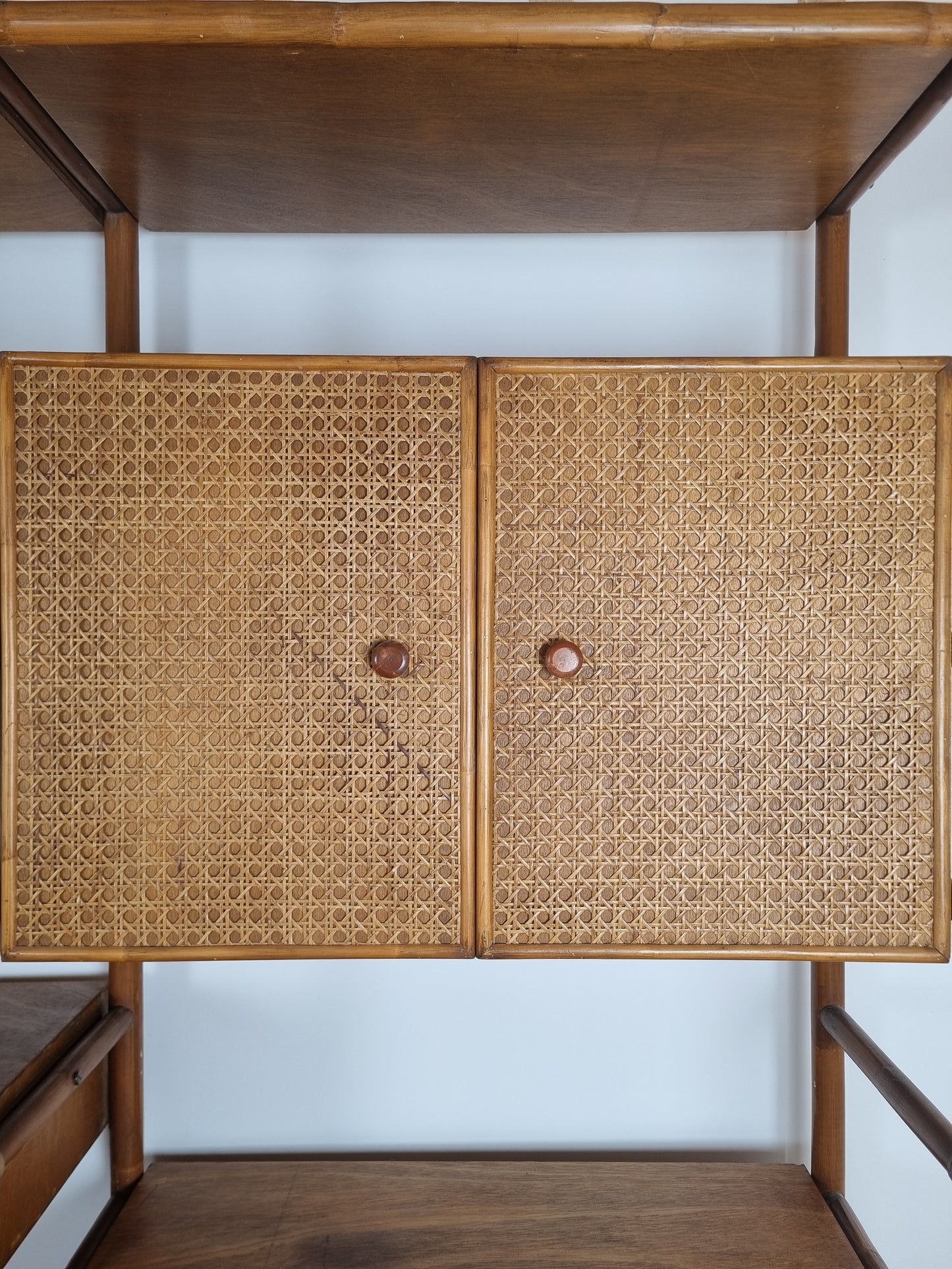 Grande étagère living par Roche et Bobois