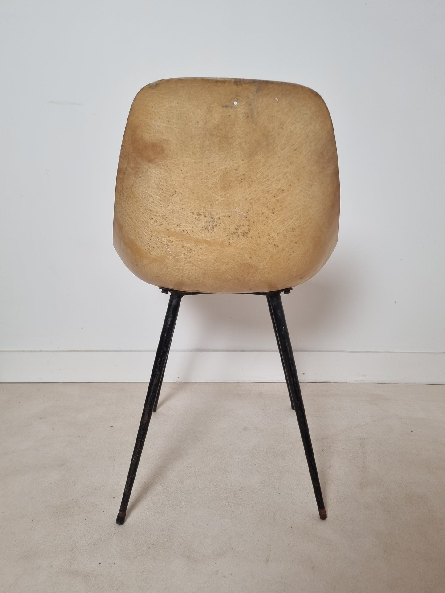 Chaise "Coccinelle" par René-Jean Caillette