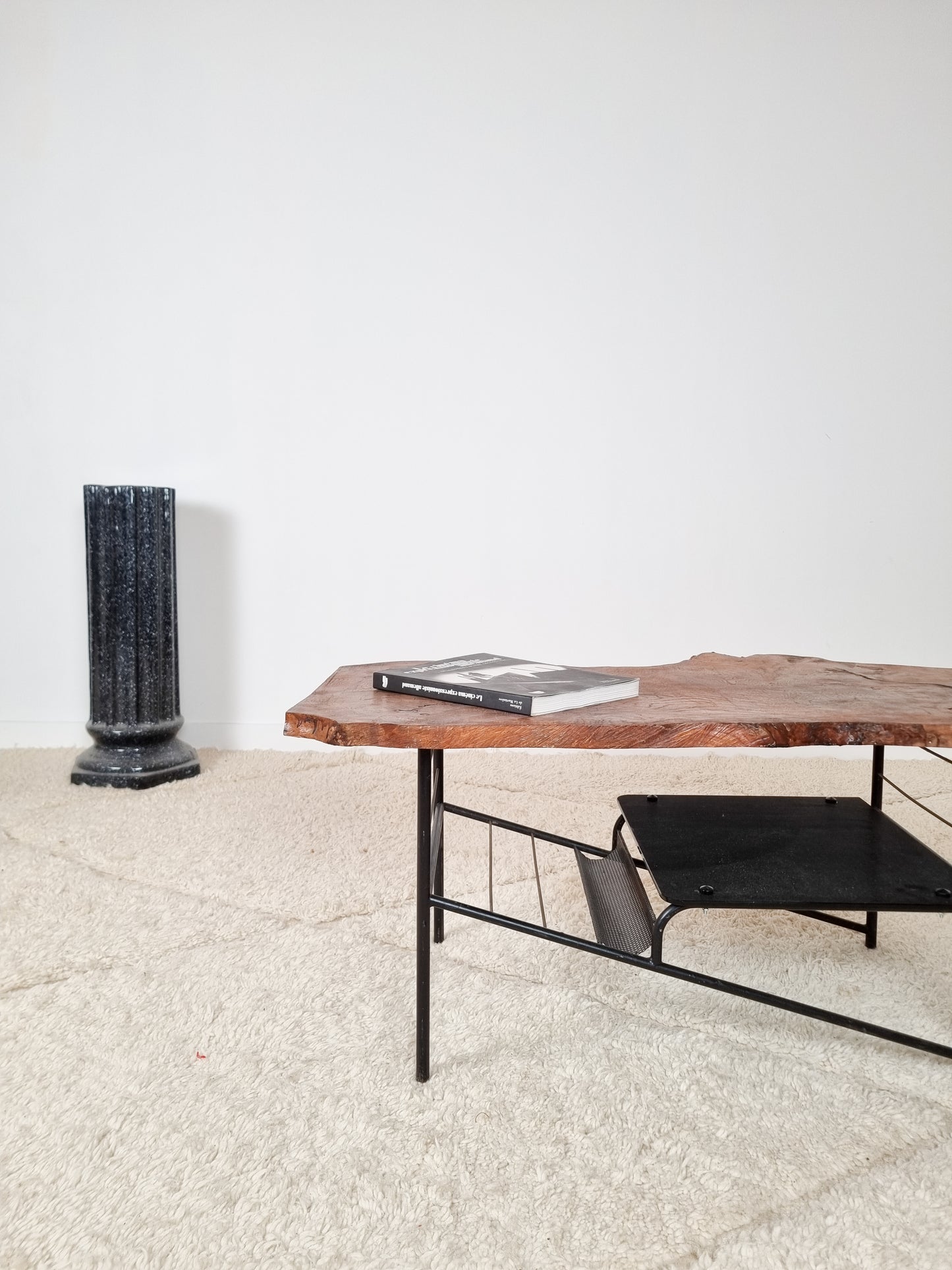 Table basse moderniste
