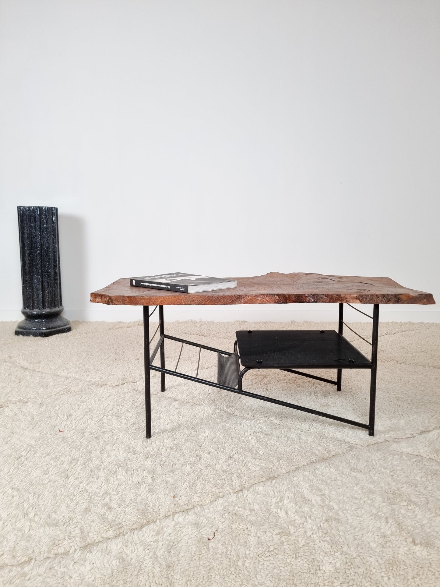 Table basse moderniste