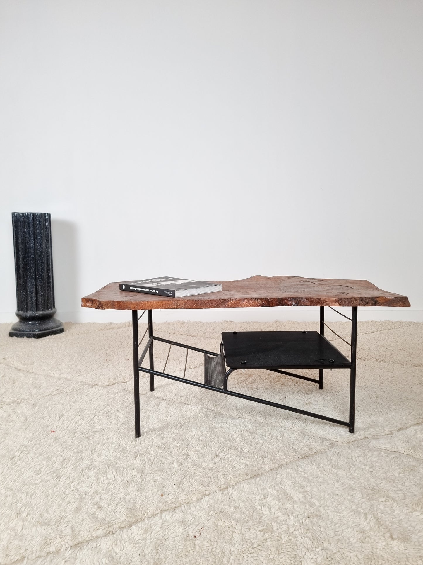 Table basse moderniste