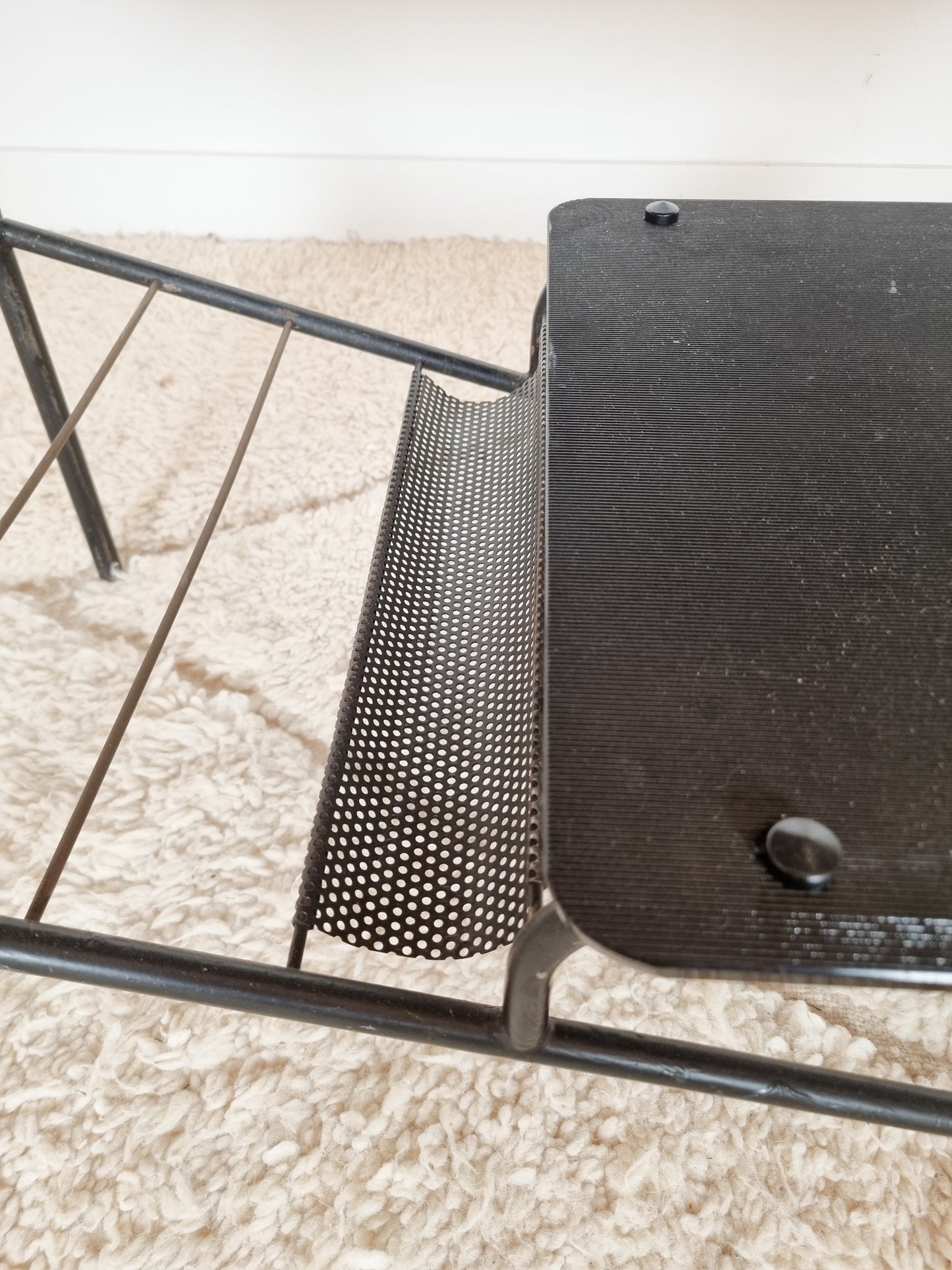 Table basse moderniste