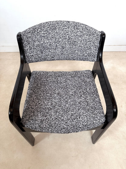 Chaise dans le goût de Eero Aarnio