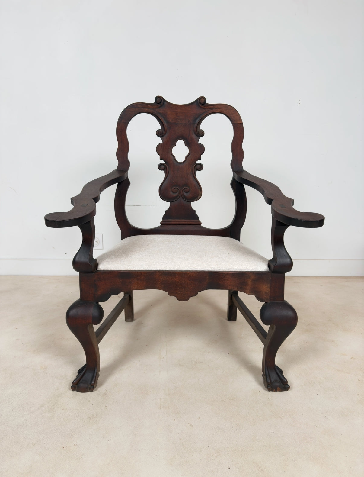 Paire de fauteuils « Chipendale »